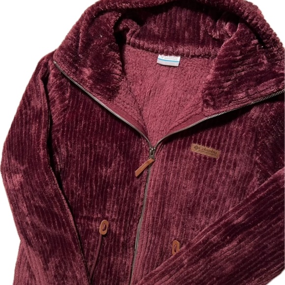 Columbia Fireside Burgundy Sherpa Fleece  (S) - Picture 11 of 12